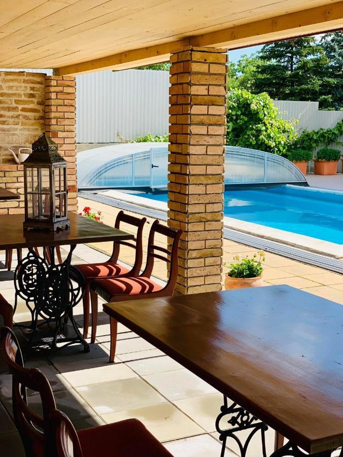 Lilium Villa Heviz Ngoại thất bức ảnh